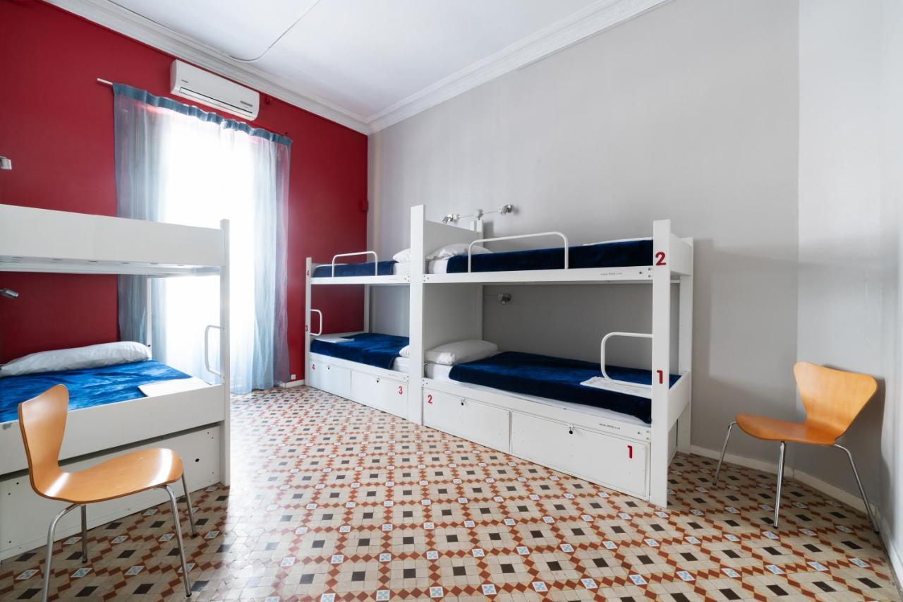 Red Nest Hostel Valencia Eksteriør bilde