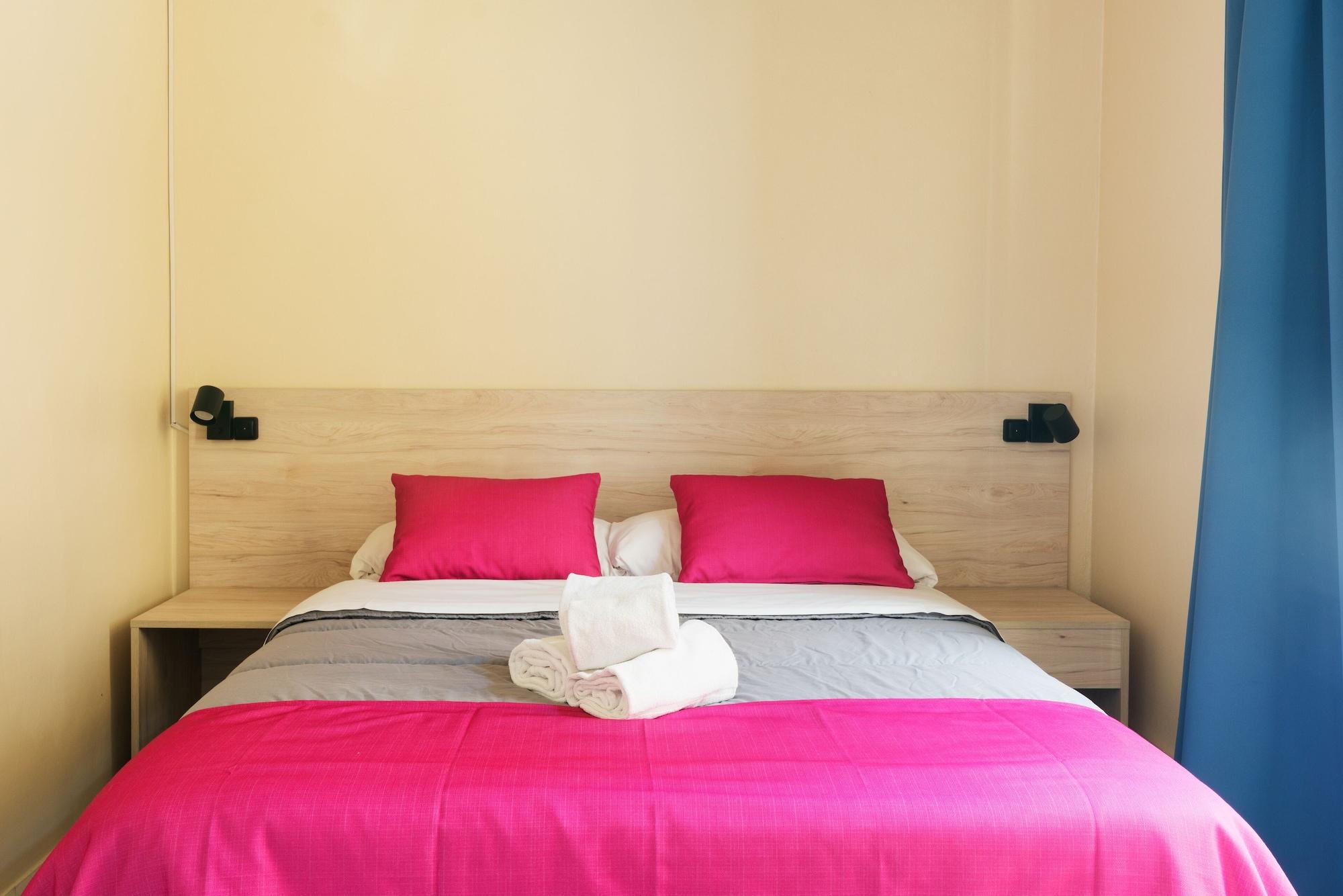 Red Nest Hostel Valencia Eksteriør bilde