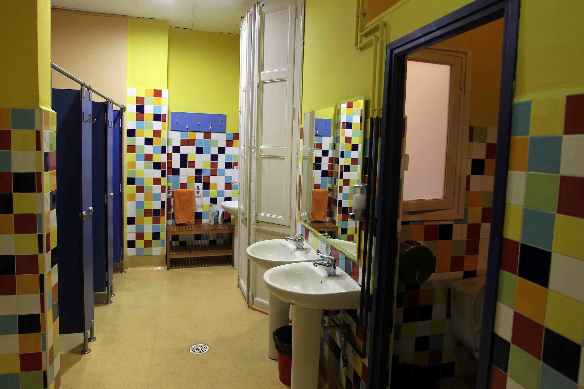 Red Nest Hostel Valencia Eksteriør bilde