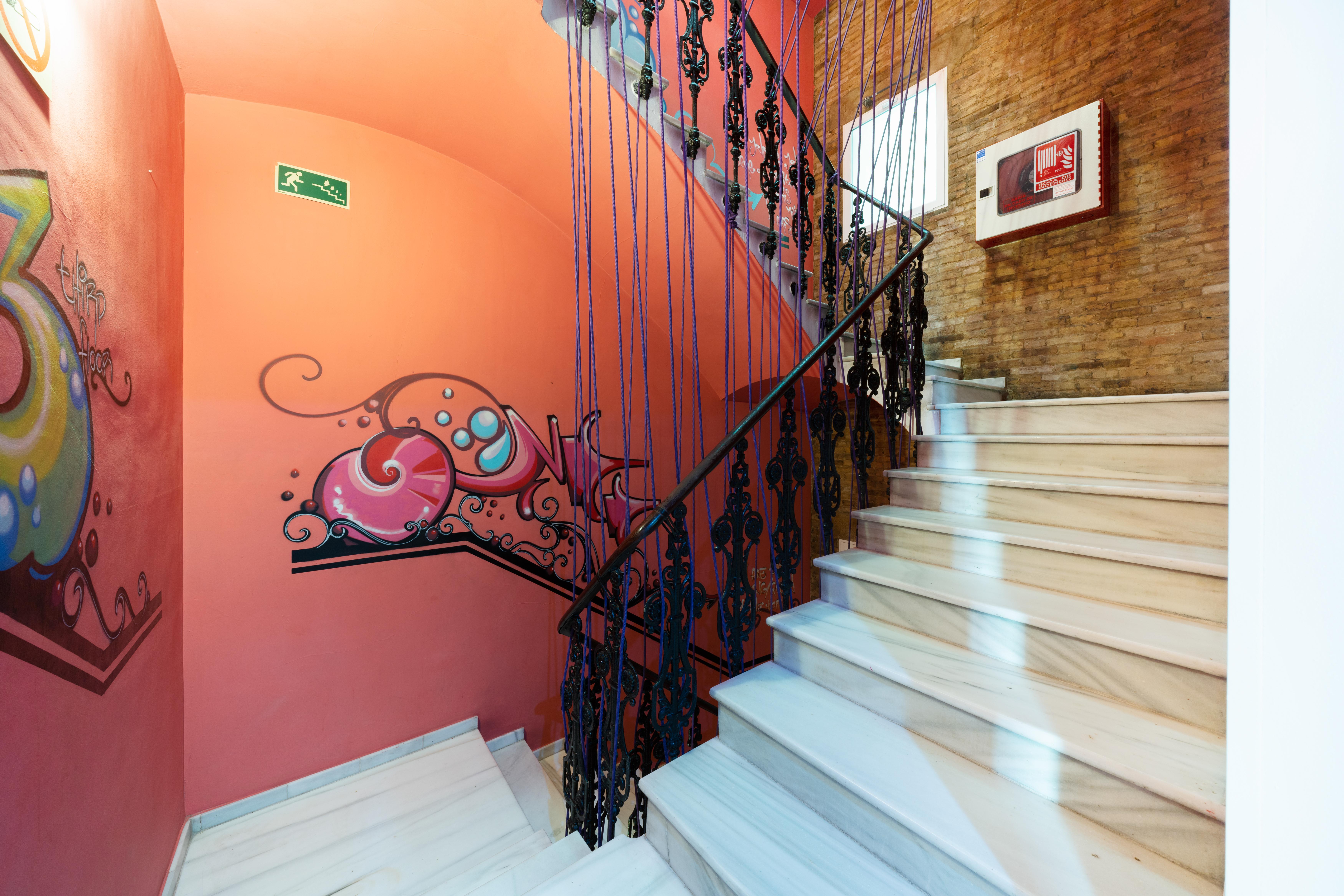 Red Nest Hostel Valencia Eksteriør bilde