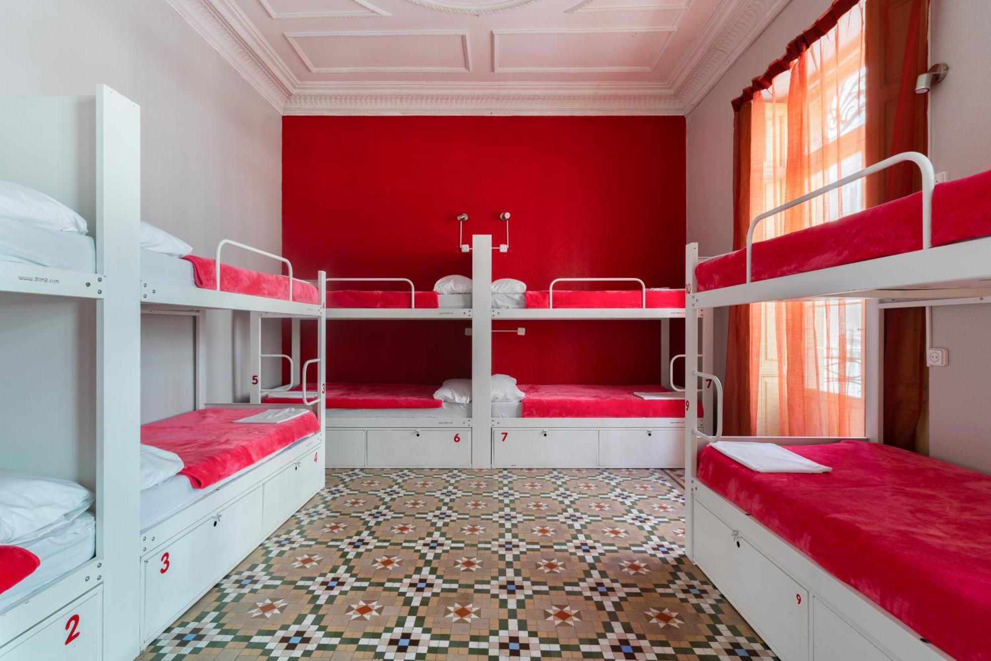 Red Nest Hostel Valencia Eksteriør bilde